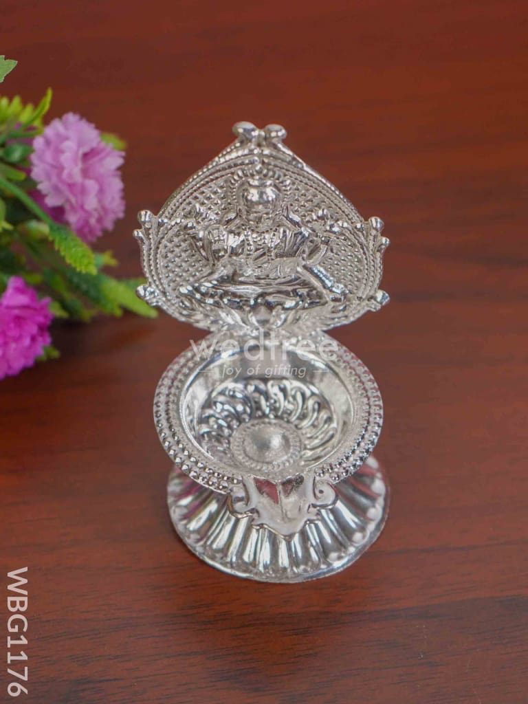 German Silver Lakshmi Diya - Wbg1176 Diyas