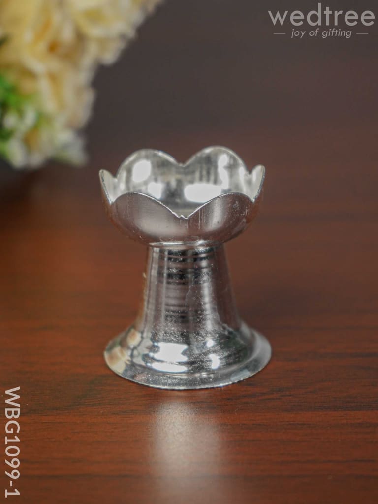 German Silver Lotus Shaped Diya With Stand - Wbg1099 Small Diyas