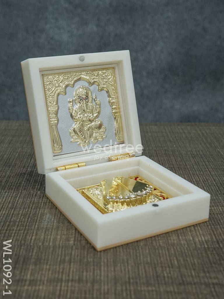 Gold Plated Prayer Box Mini - Wl1092 Paduka