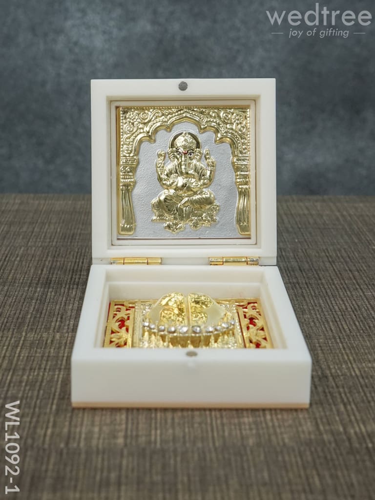 Gold Plated Prayer Box Mini - Wl1092 Paduka