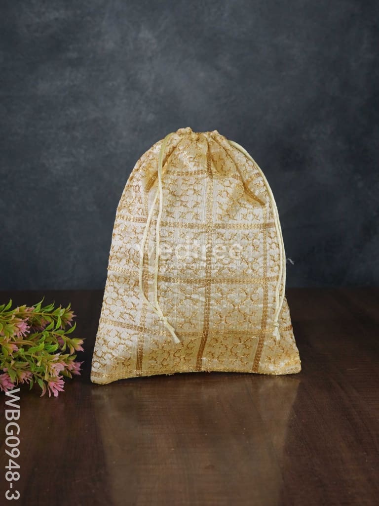 Golden Embroidary String Bag - Wbg0948 Bags