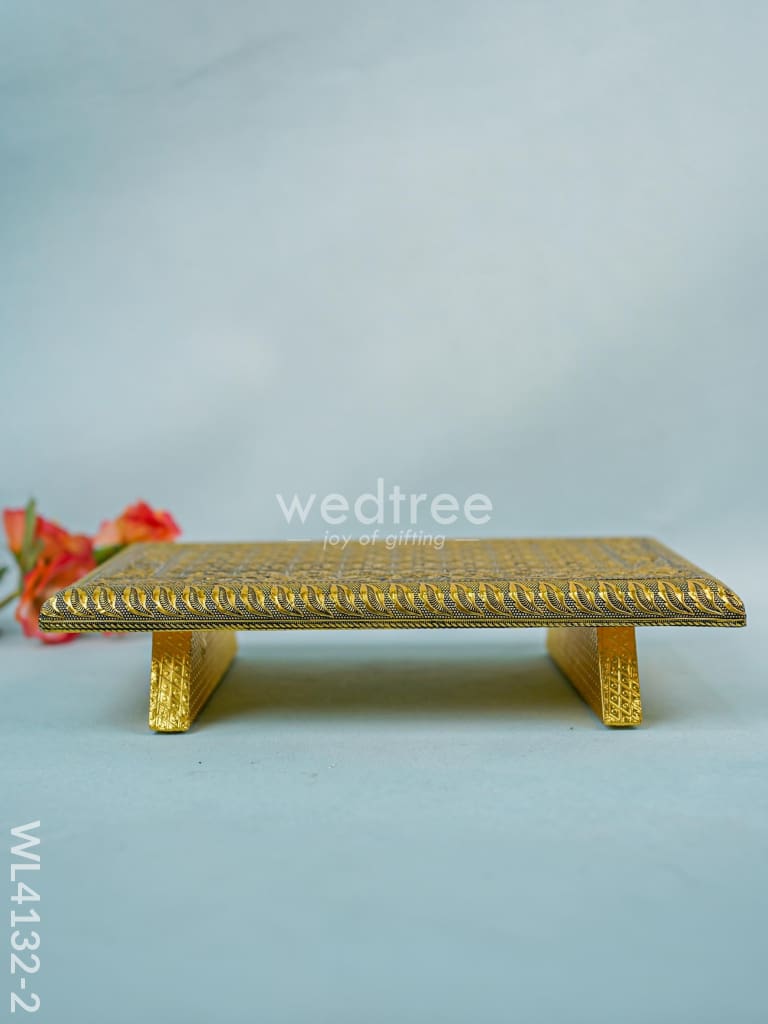 Golden Meenakari Manai (15 X 10) - Wl4132-2 Bajots &