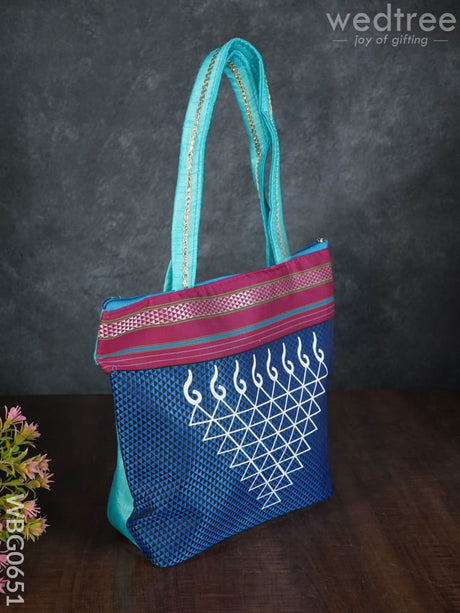 Hand Bag With Kolam Design - Wbg0651 Bags