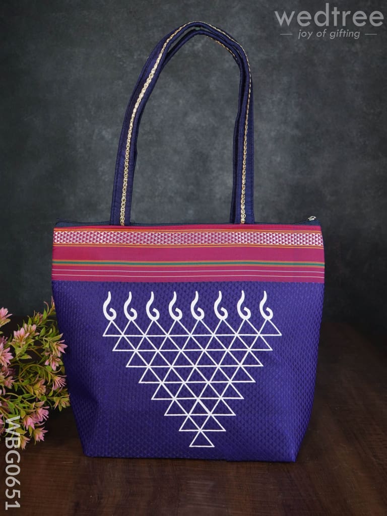 Hand Bag With Kolam Design - Wbg0651 Bags