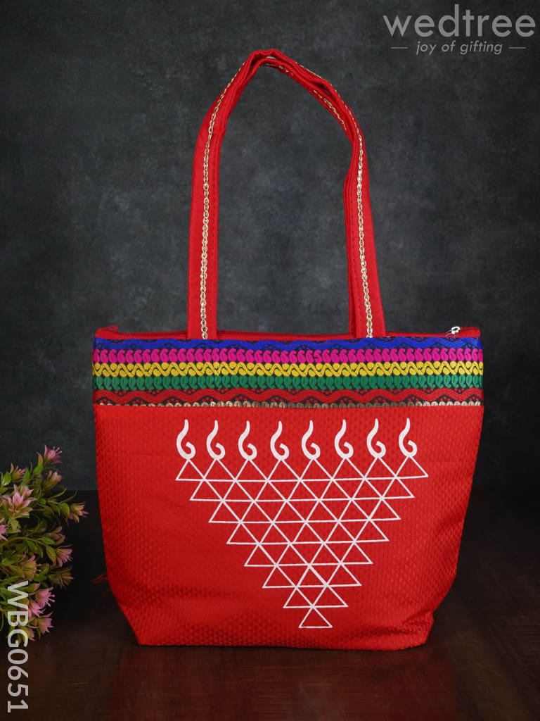 Hand Bag With Kolam Design - Wbg0651 Bags