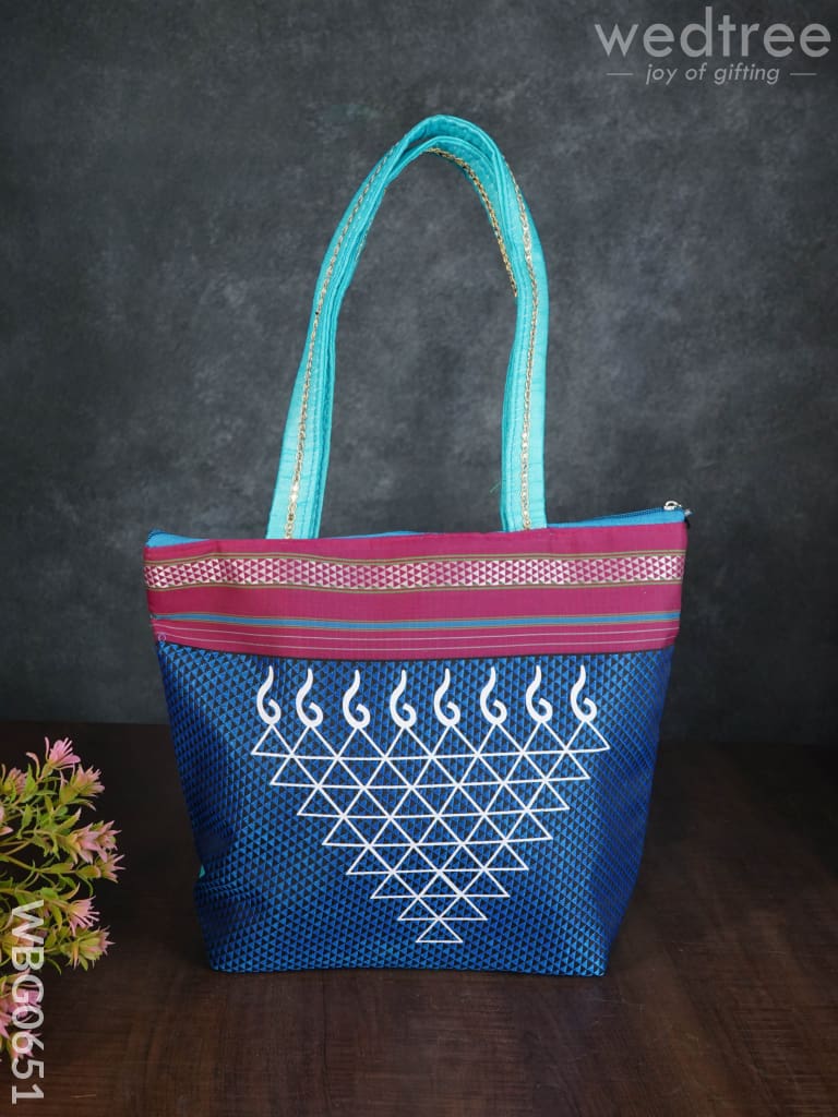 Hand Bag With Kolam Design - Wbg0651 Bags