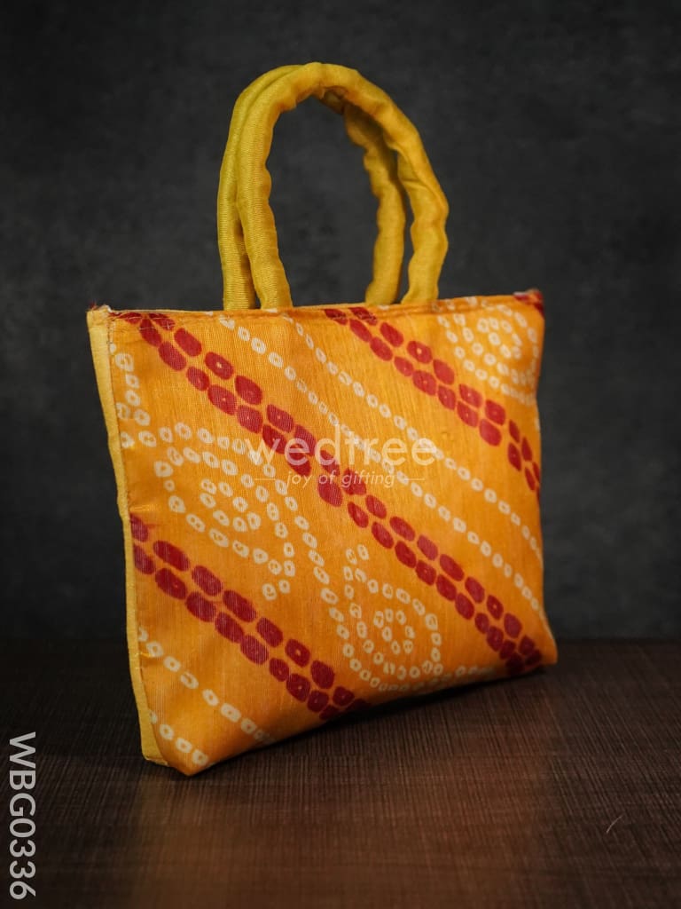 Handbag With Bhandani Print - Wbg0336 Hand Bags