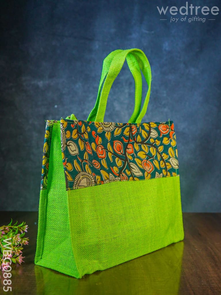 Jute Bag With Kalamkari Design - Wbg0885 Bags