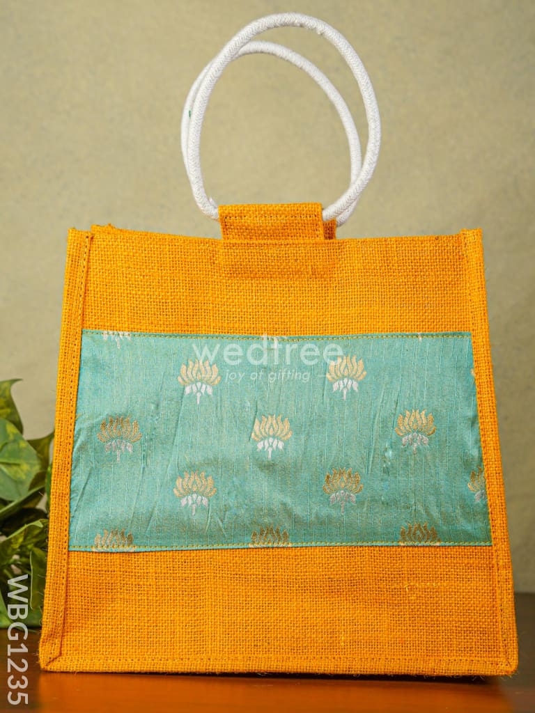 Jute Bag With Lotus Design - Wbg1235 Bags