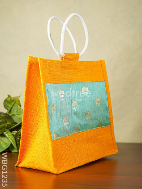 Jute Bag With Lotus Design - Wbg1235 Bags