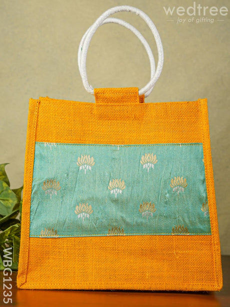 Jute Bag With Lotus Design - Wbg1235 Bags