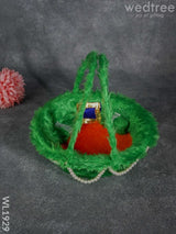 Laddu Gopal Basket - Wl1929 Combos & Hampers