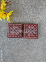 Dot Kolam Design Glitter Laminated Manai - Wbg1397 Rg