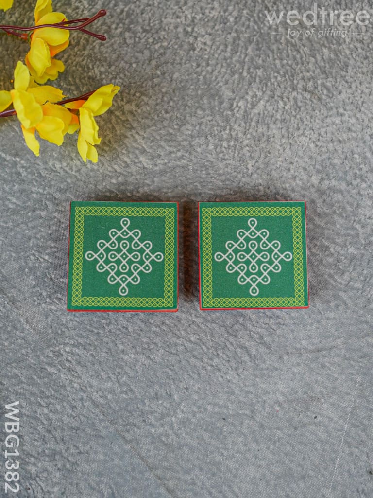 Laminated Manai - Sikku Kolam Design Set Of 2 Wbg1382 Rg