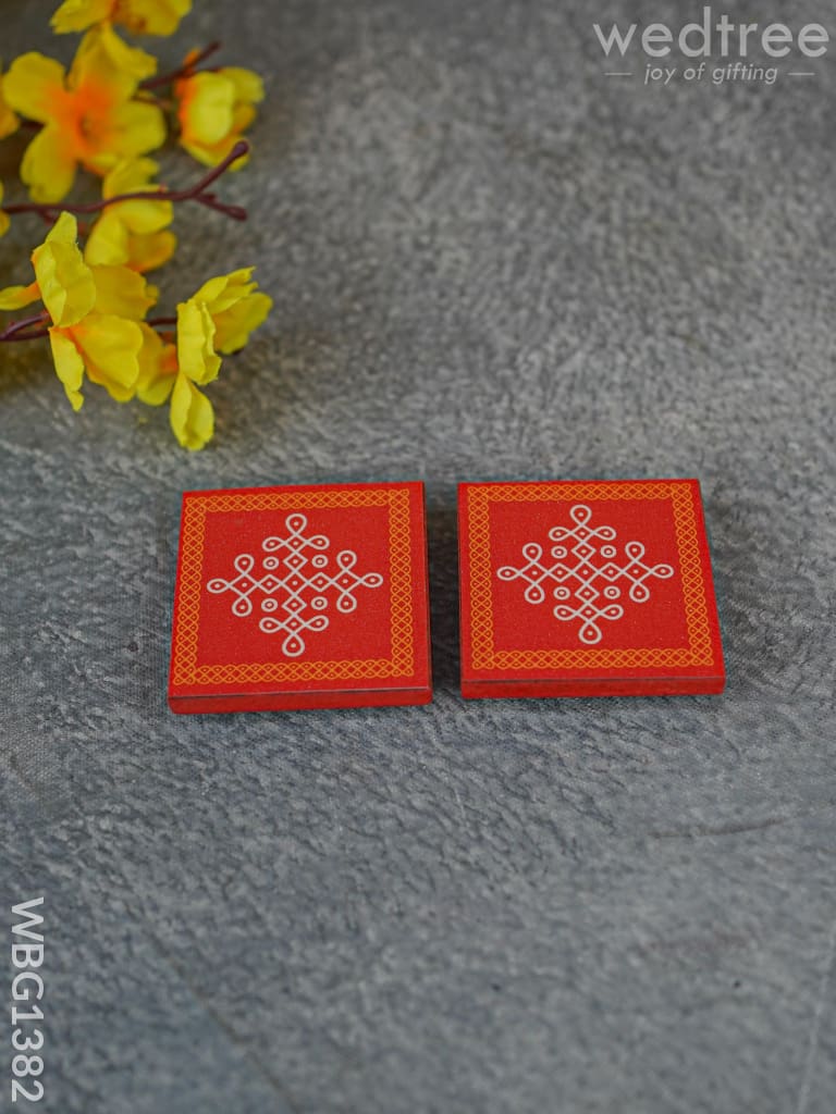 Laminated Manai - Sikku Kolam Design Set Of 2 Wbg1382 Rg