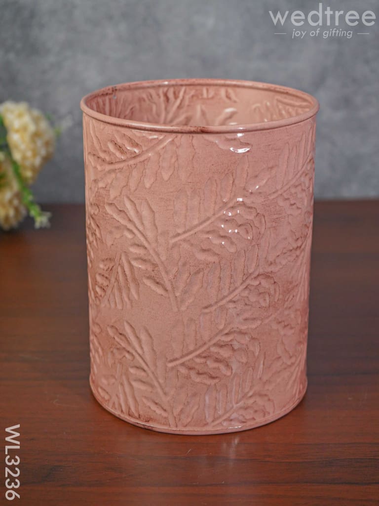 Leaf Imprinted Planter Pot With Wooden Stand - Wl3236 Planters