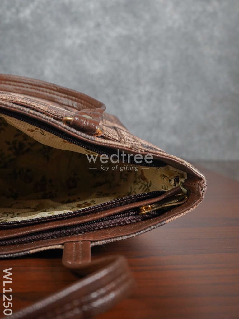 Leather Hand Bag With Handle - Wl1250 Regular Handbags