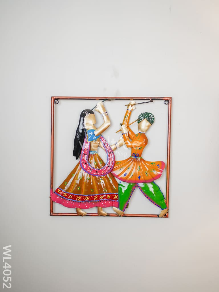 Metal Dancing Pair Wall Hanging - Wl4052 Decor Showpiece