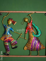 Metal Dandiya Couple In Frame - Wl3792 Decor Hanging