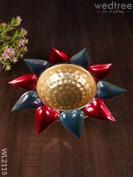 Metal Diya Urli - Leaf ( 12 Inch ) Wl2115 Decor