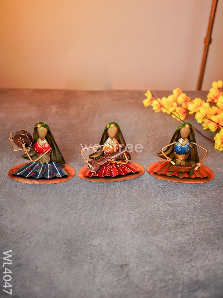 Metal Sitting Lady Musicians - Set Of 3 Wl4047 Decor Showpiece