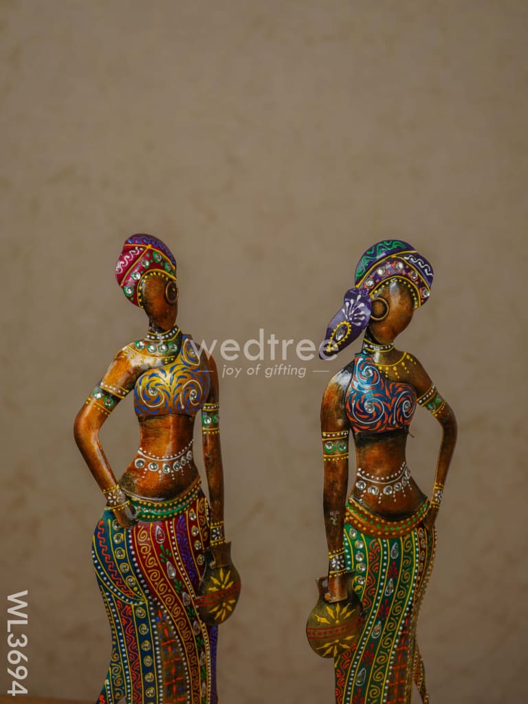 Metal Hand Painted Women - Set Of 2 Wl3694 Decor Showpiece