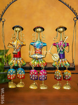 Metal Handpainted Musicians On Swing - Wl3856 Decor Showpiece