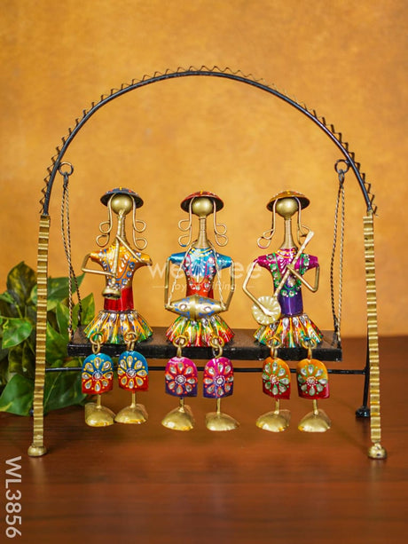 Metal Handpainted Musicians On Swing - Wl3856 Decor Showpiece