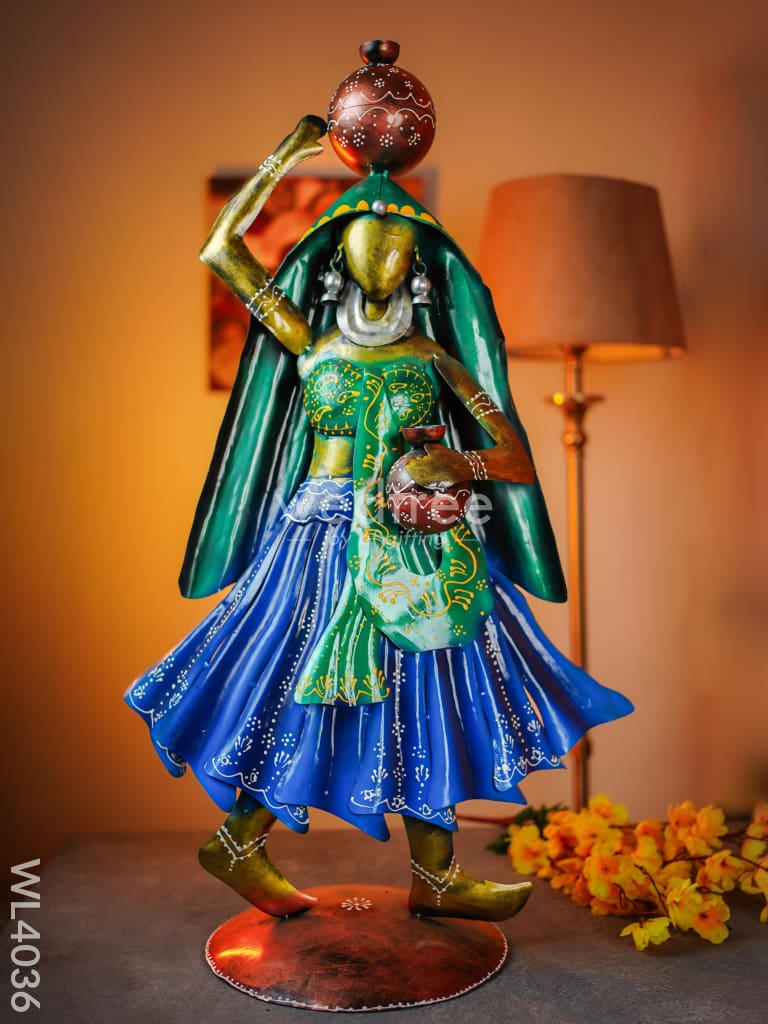 Metal Lady With Matka - Wl4036 Decor Showpiece