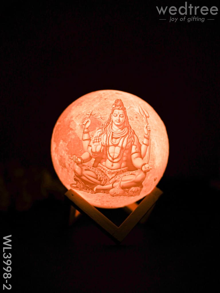 Moon Lamp With Stand & Usb - Wl3998 Shivan Personalised Gifts