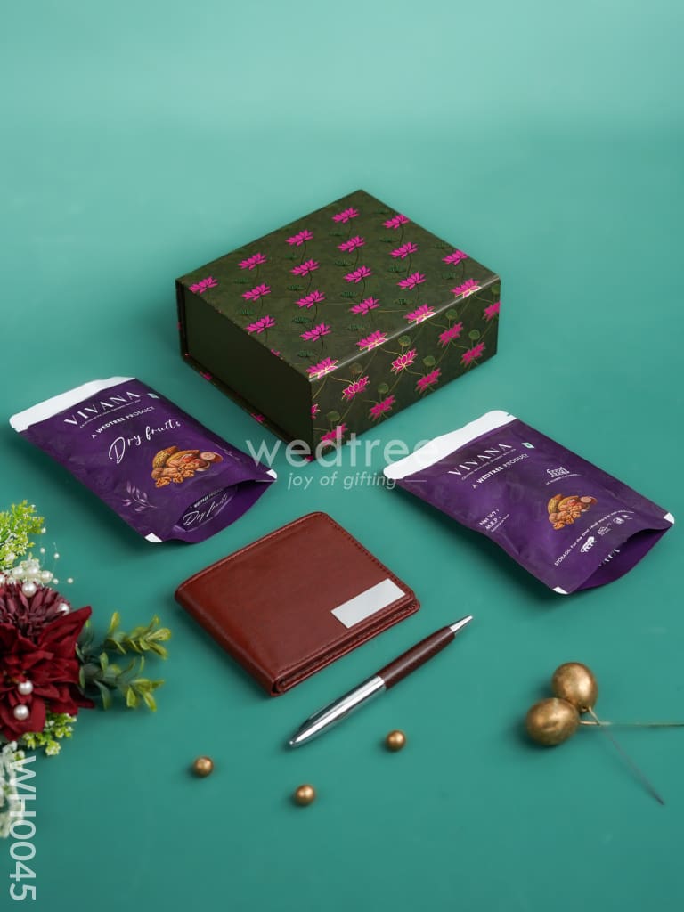 New Year Hamper 11 - Wallet & Pen With Dry Fruits Wh0045 Hampers