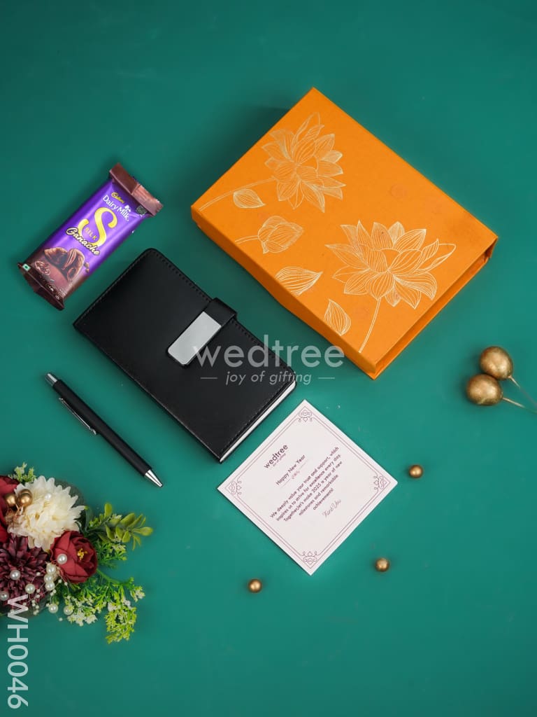 New Year Hamper 12 - Corporate Kit With Thank You Card & Chocolate Wh0046 Hampers