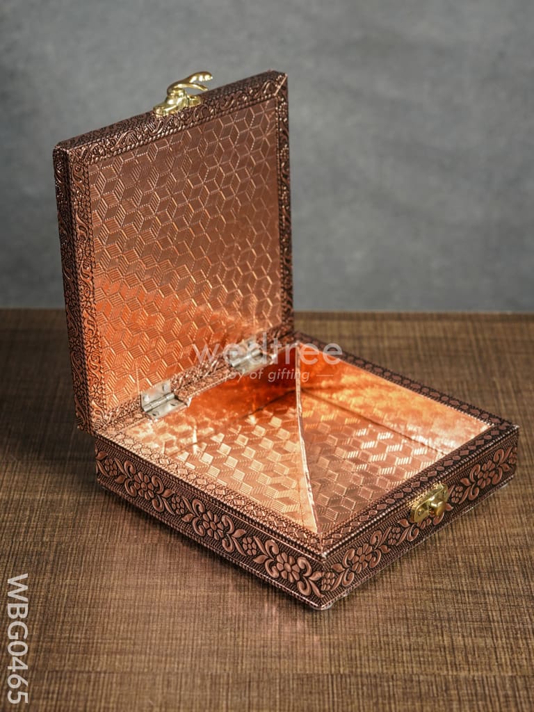 Oxidised Embossed Dry Fruit Box - Elephant Copper Finish (6X6) Wbg0465