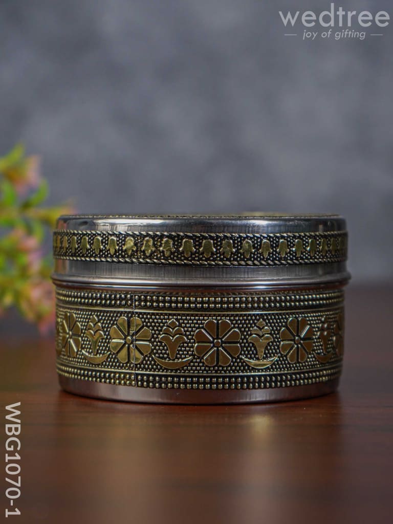 Gold Oxidised Poori Box - Wbg1070 Utensils