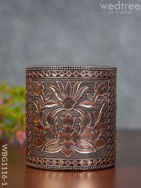 Oxidised Penstand With Floral Design - Wbg1116