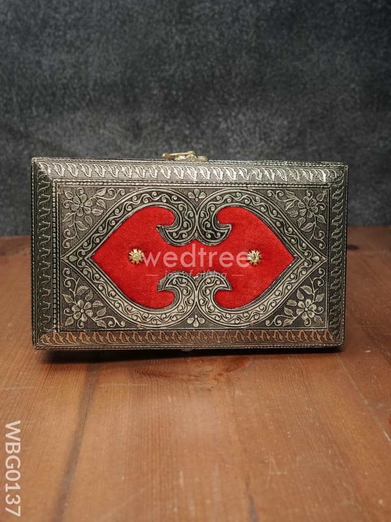 Oxidised Red Velvet Dry Fruit Box With Floral Design - 10X6Inches Wbg0137