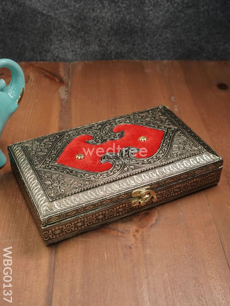 Oxidised Red Velvet Dry Fruit Box With Floral Design - 10X6Inches Wbg0137