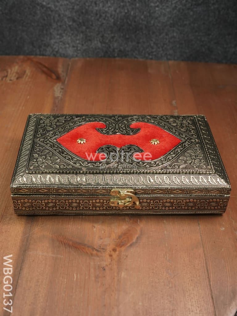 Oxidised Red Velvet Dry Fruit Box With Floral Design - 10X6Inches Wbg0137