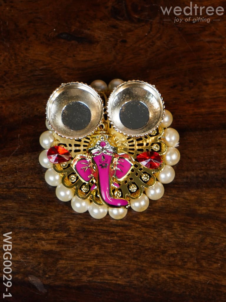 Pearl Ganesh Kumkum Holder - Wbg0029 Holders