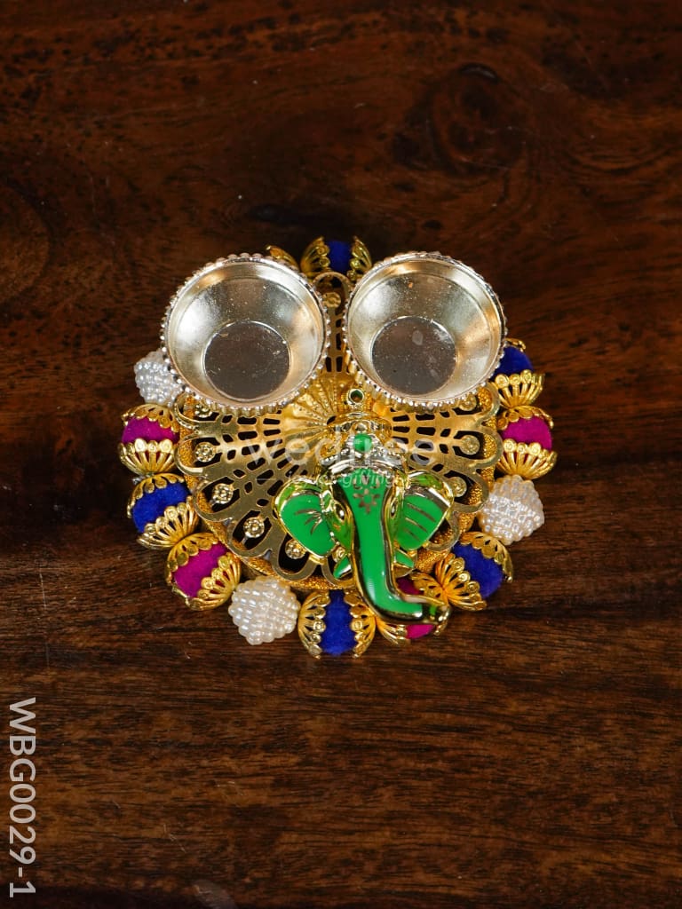 Pearl Ganesh Kumkum Holder - Wbg0029 Holders