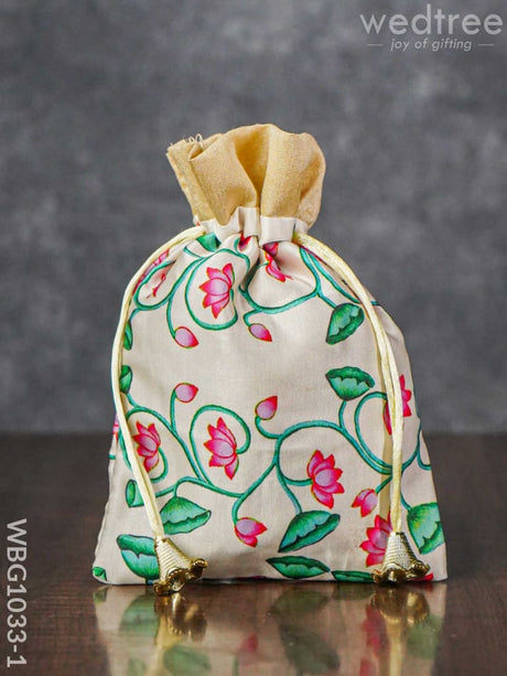 Pichwai Print String Bag - Wbg1033 Small Bags