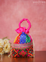 Potli Bag - Flower Thread Embroidery And Lace W2982 Bags