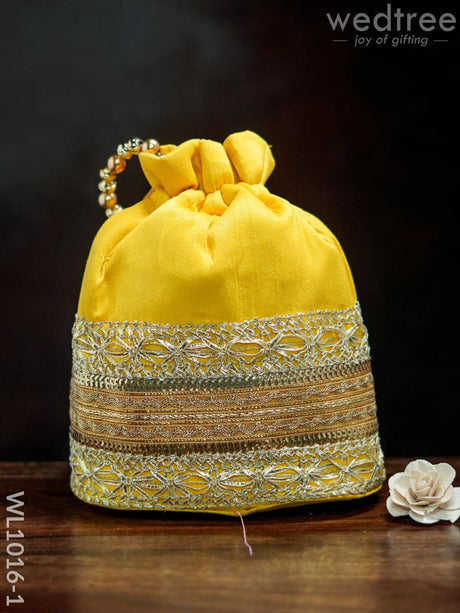 Potli Bag With Layered Embroidery And Zari Work - Wl1016 Bags