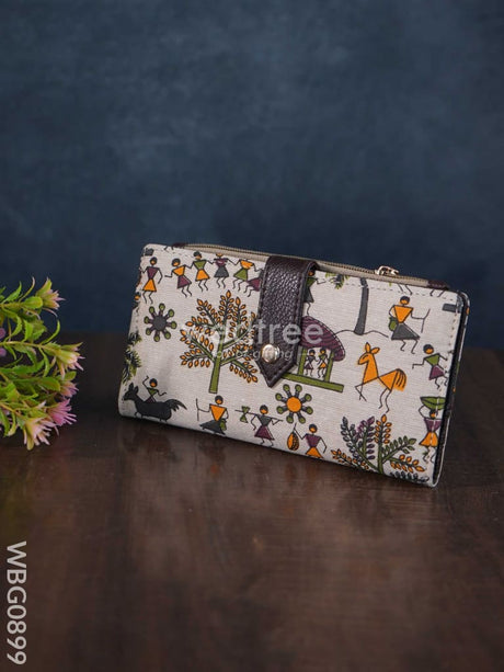 Printed Fabric Clutch With Flip Lock - Wbg0899 Clutches & Purses