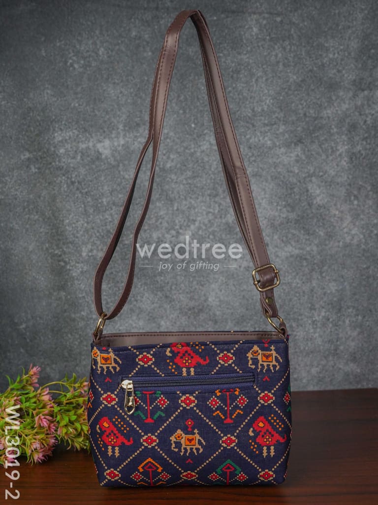 Printed Fabric Sling Bag With Faux Leather Handle - Wl3019-2 Bags