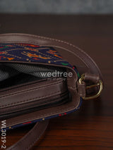 Printed Fabric Sling Bag With Faux Leather Handle - Wl3019-2 Bags