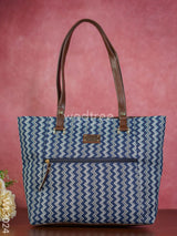 Printed Hand Bag With Faux Leather Handles & Base - Wl3024 Regular Handbags