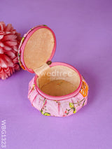 Round Floral Embroidery Bangle Holder - Wbg1323 Jewellery Holders