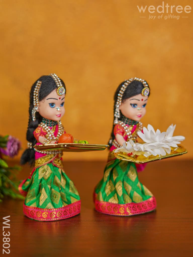 Small Welcome Dolls (Set Of 2) - 7 Inch Wl3802