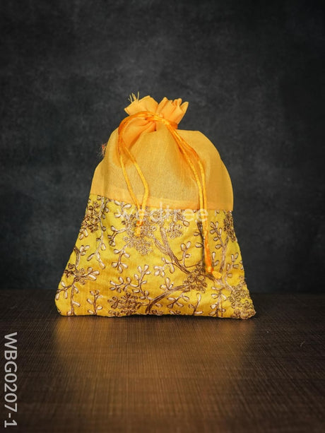 String Bag Floral Design With Embroidery Work - 8 X 11 Inches Wbg0207 Bags